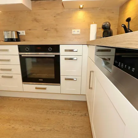 Holiday home Uns Luett Hus Mit Sauna Baabe