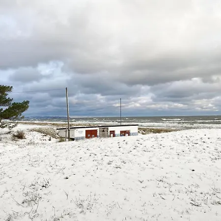 Nyaraló Uns Luett Hus Mit Sauna Baabe
